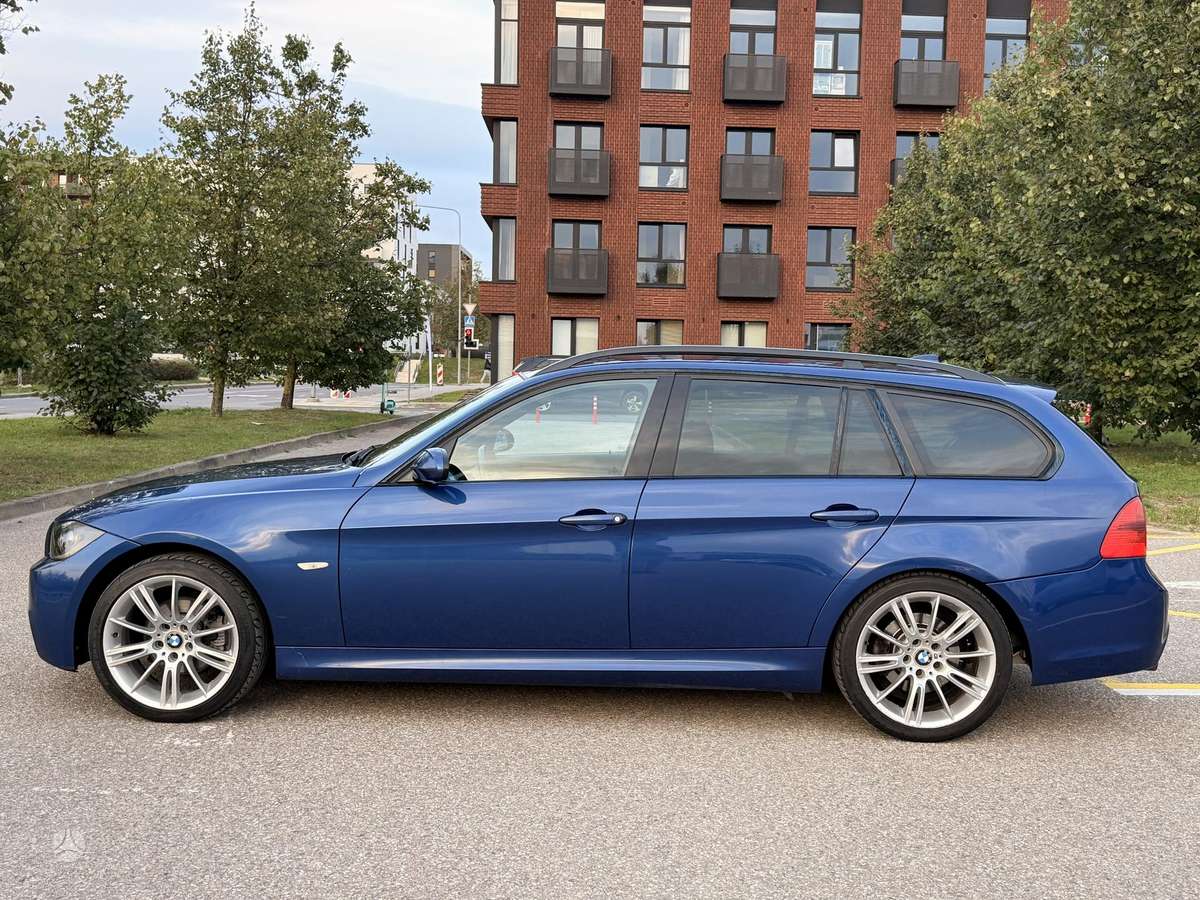 BMW 325 2005 — photo 6