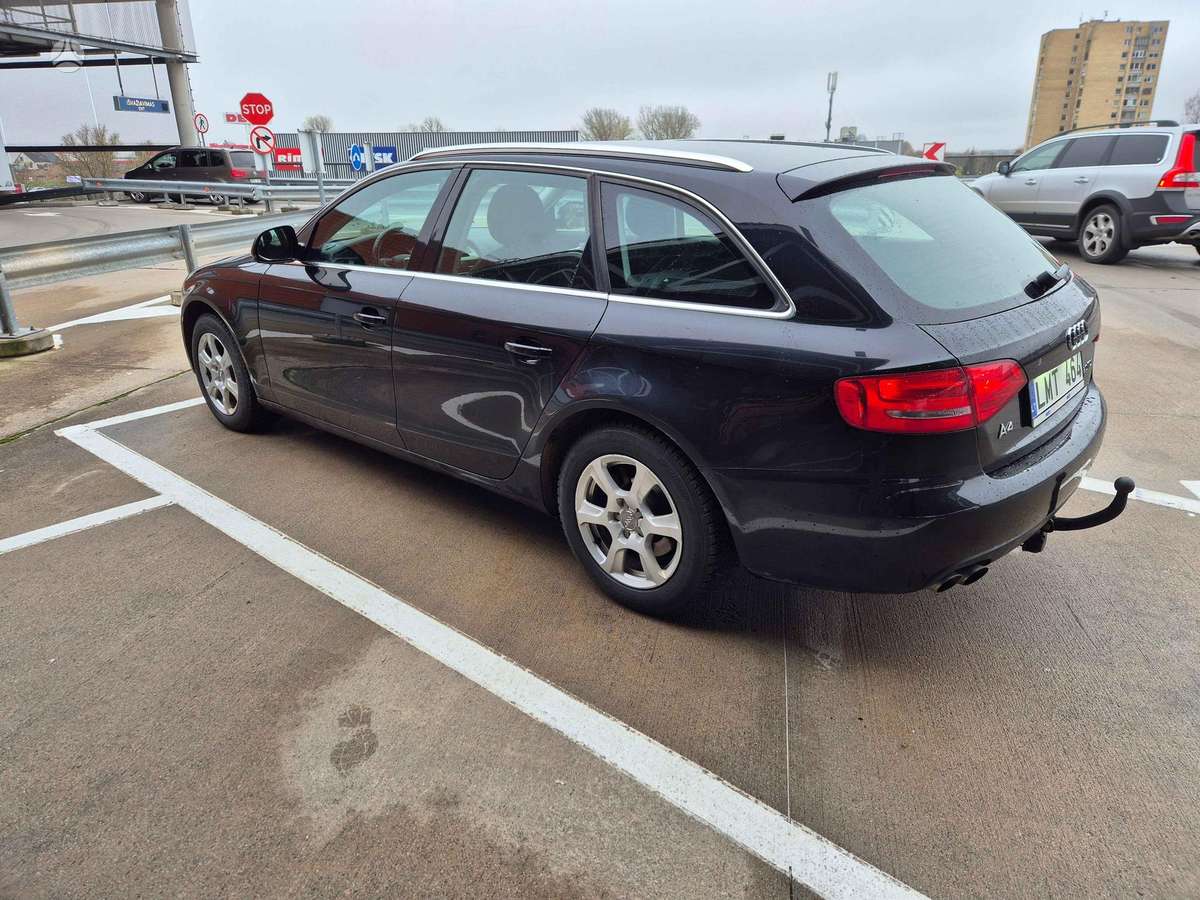 Audi A4 2009 — двигун 1968 cm³, 120 HP (88kW)