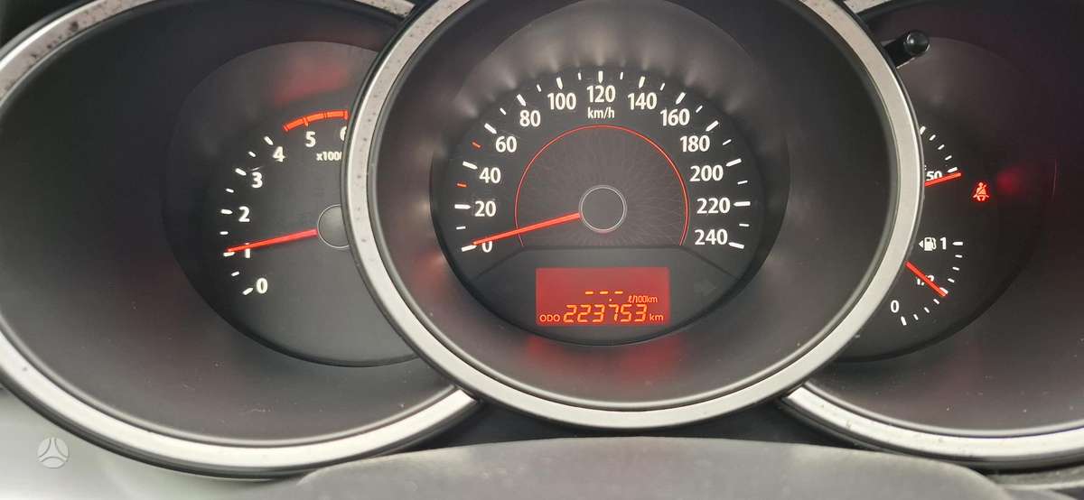Kia Sorento 2009 — photo 5