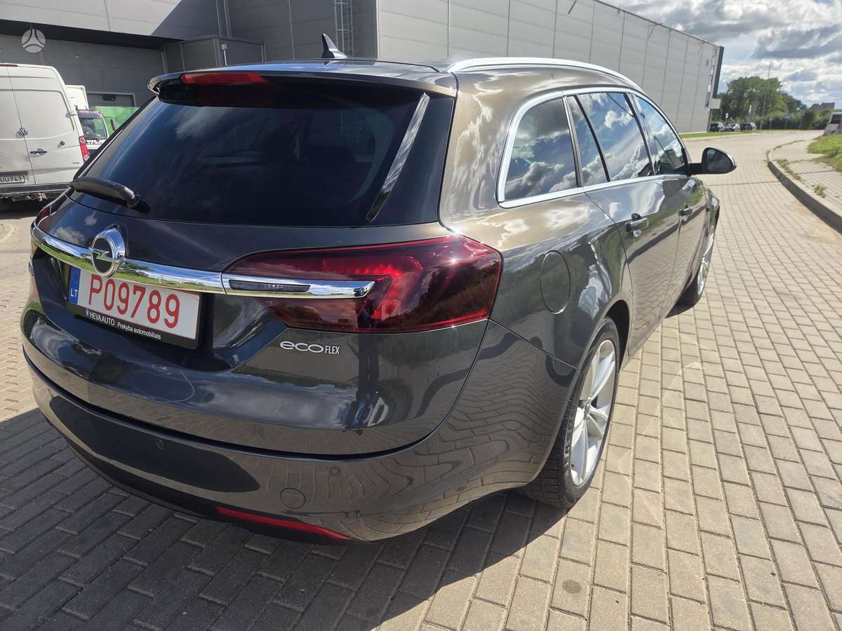 Opel Insignia 2014 — photo 10
