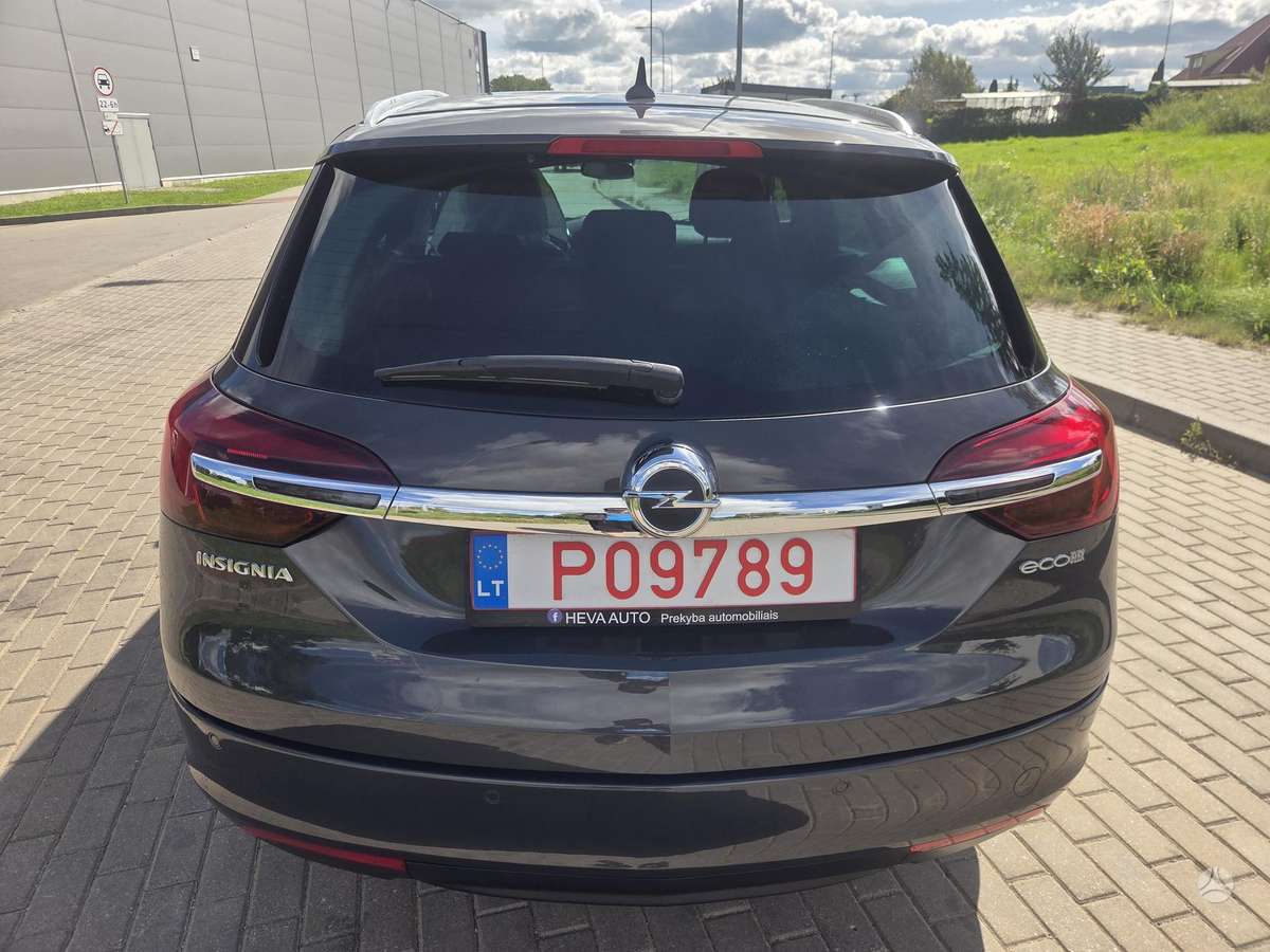 Opel Insignia 2014 — photo 12