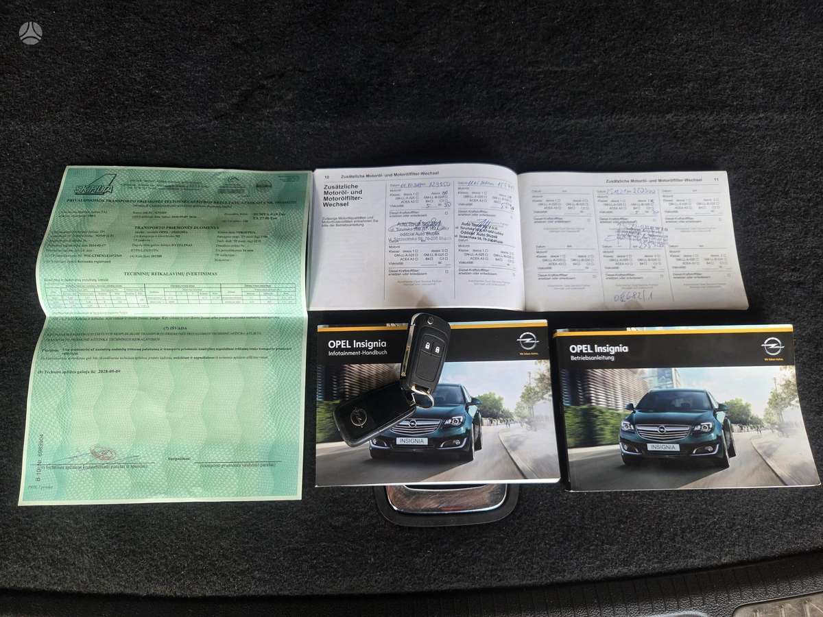 Opel Insignia 2014 — photo 22
