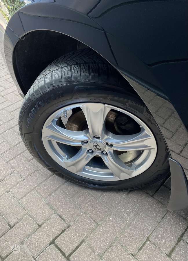 Hyundai Santa 2011 — photo 11