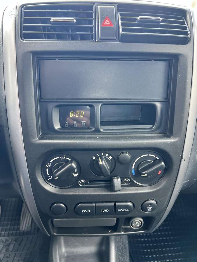 Suzuki Jimny 2006 — photo 28