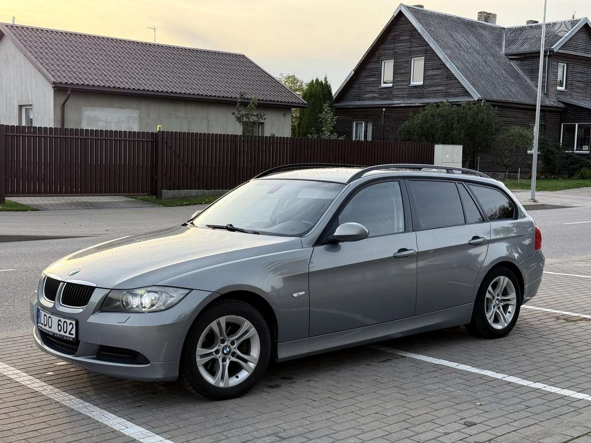 BMW 320 2006 — photo 9