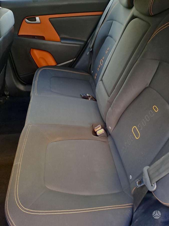 Kia Sportage 2011 — photo 9