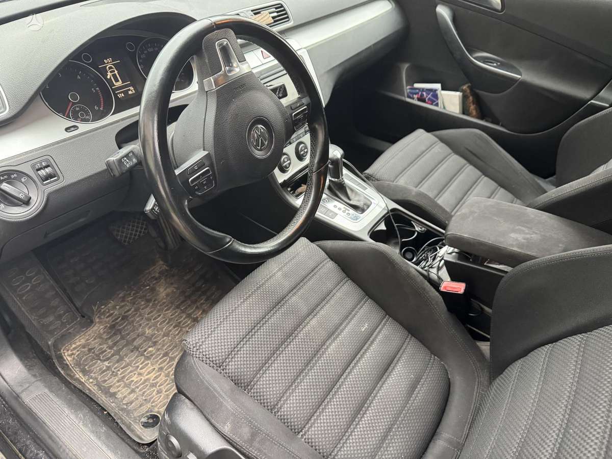 Volkswagen Passat, 2009