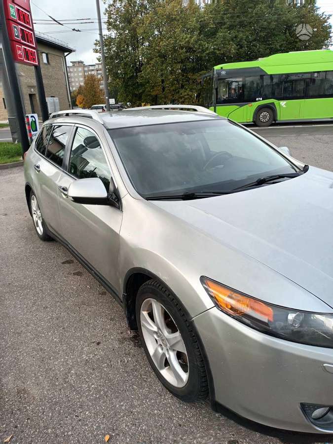 Honda Accord 2008 — вигляд ззаду