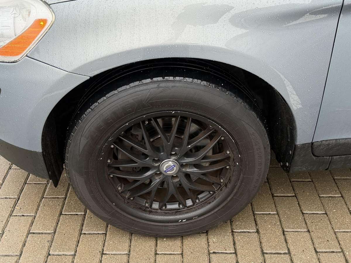 Volvo XC60 2011 — photo 9