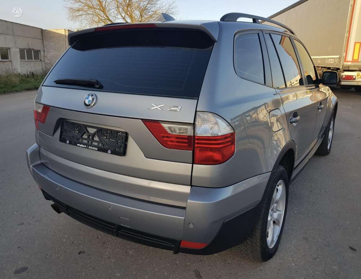 BMW X3 2007 — салон