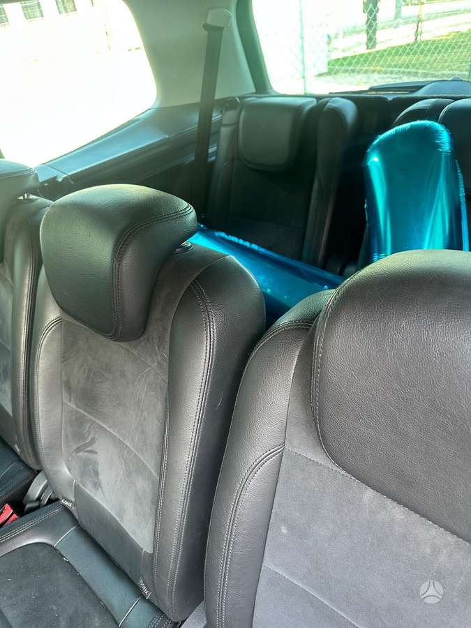 Volkswagen Sharan 2013 — photo 6