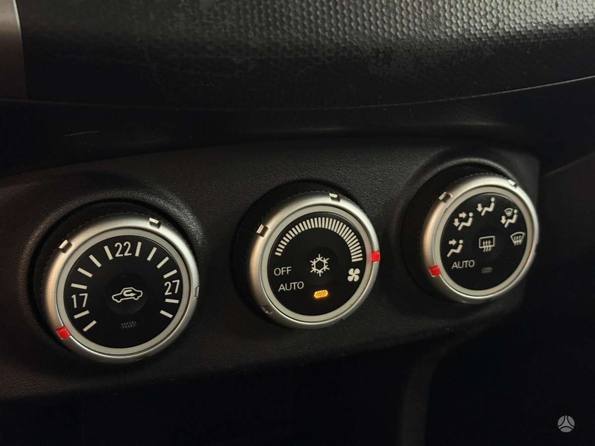 Citroen C-Crosser 2009 — photo 16