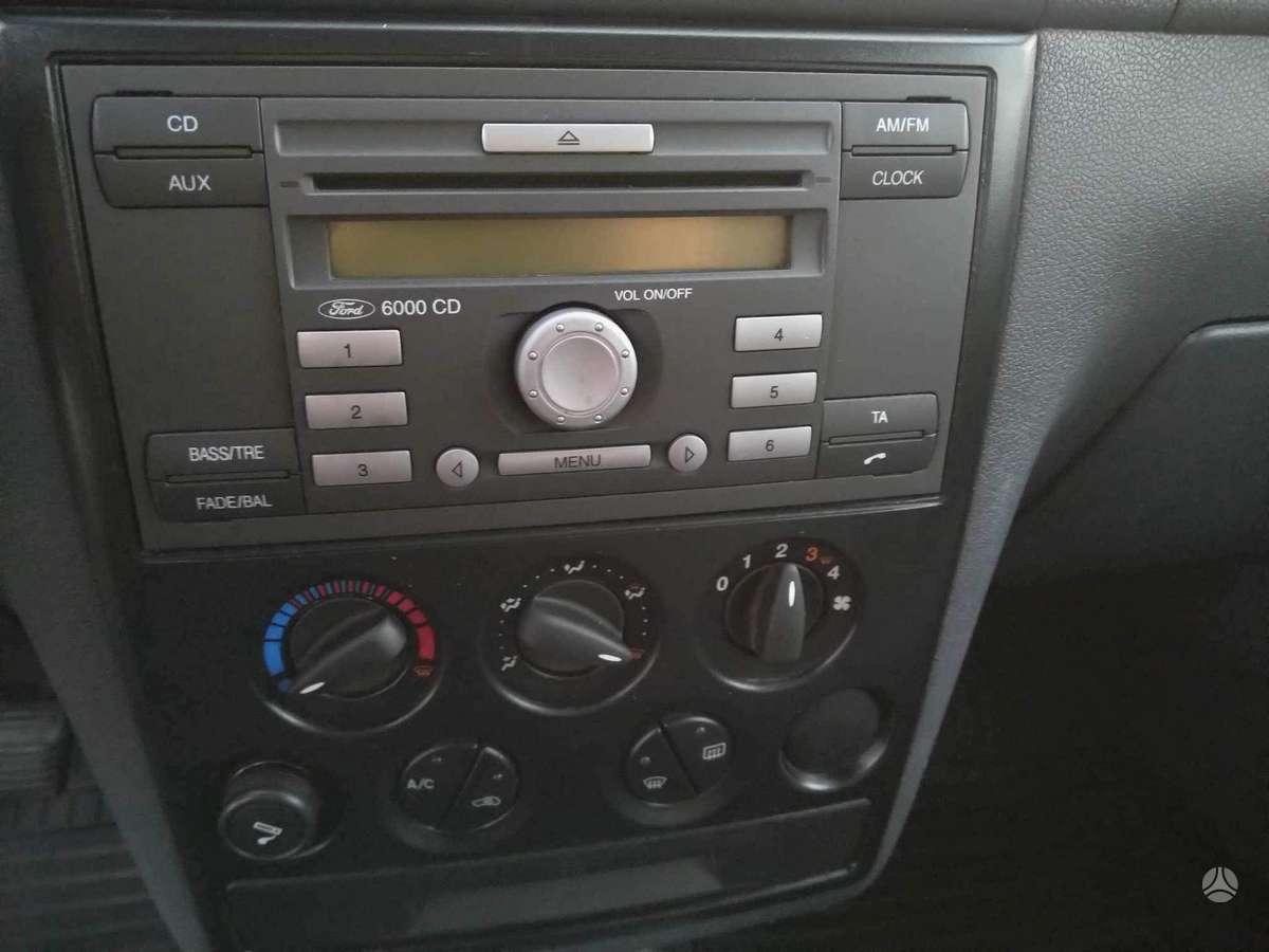 Ford Transit 2007 — photo 10