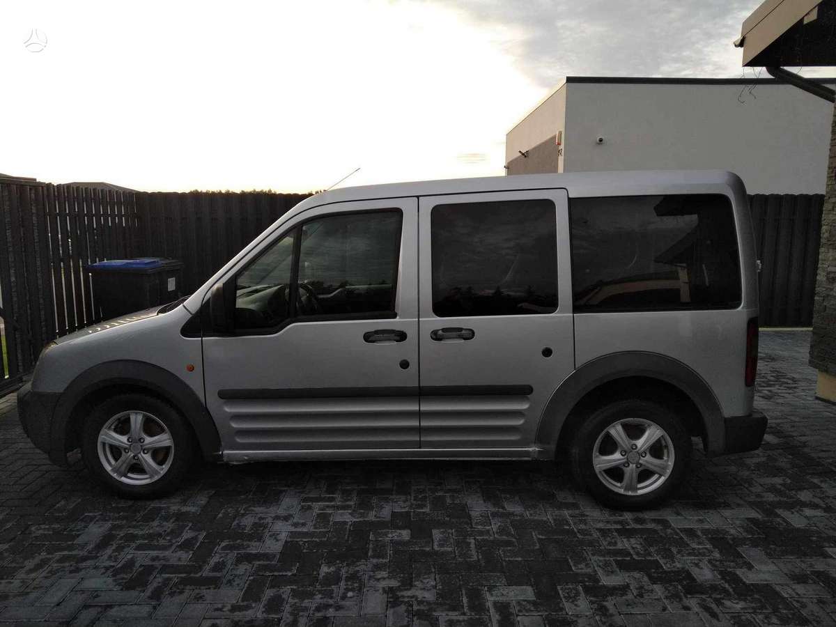 Ford Transit 2007 — engine 1753 cm³, 90 HP (66kW)