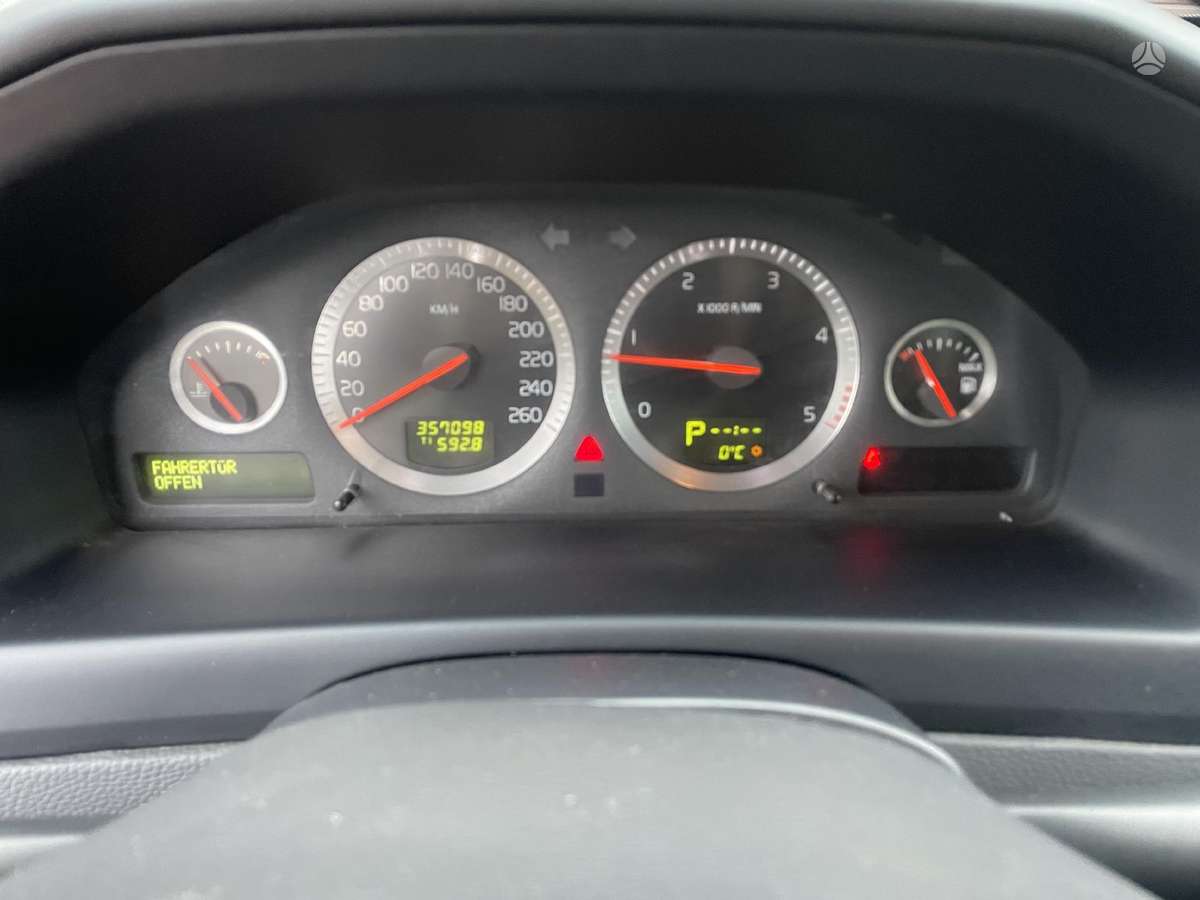 Volvo XC70 2007 — photo 13