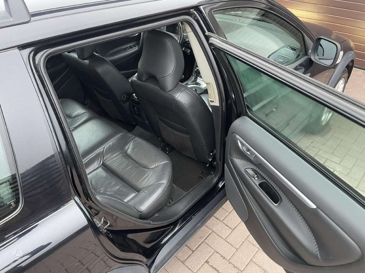 Volvo XC70 2007 — photo 9