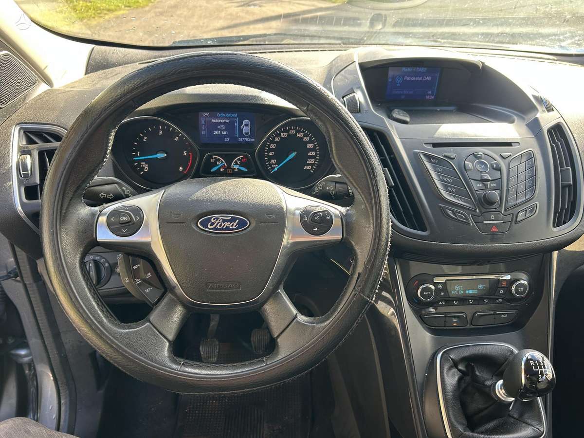 Ford Kuga 2013 — photo 8