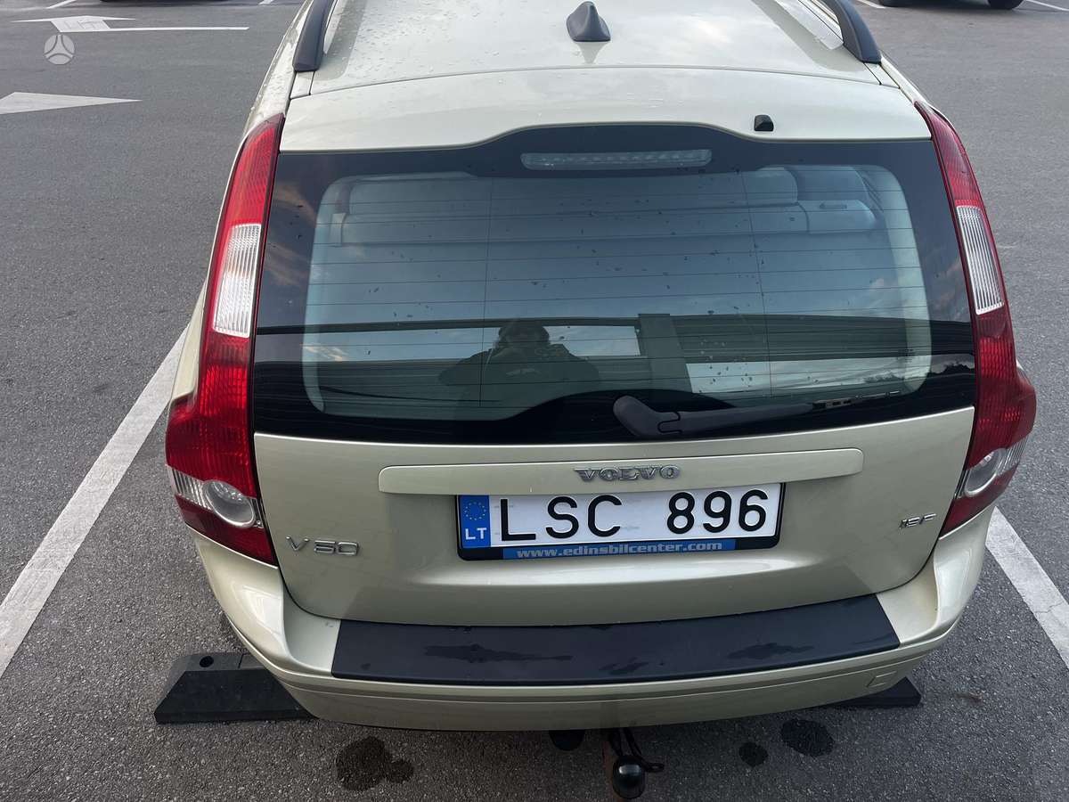 Volvo V50 2006 — двигун 1798 cm³, 125 HP (92kW)