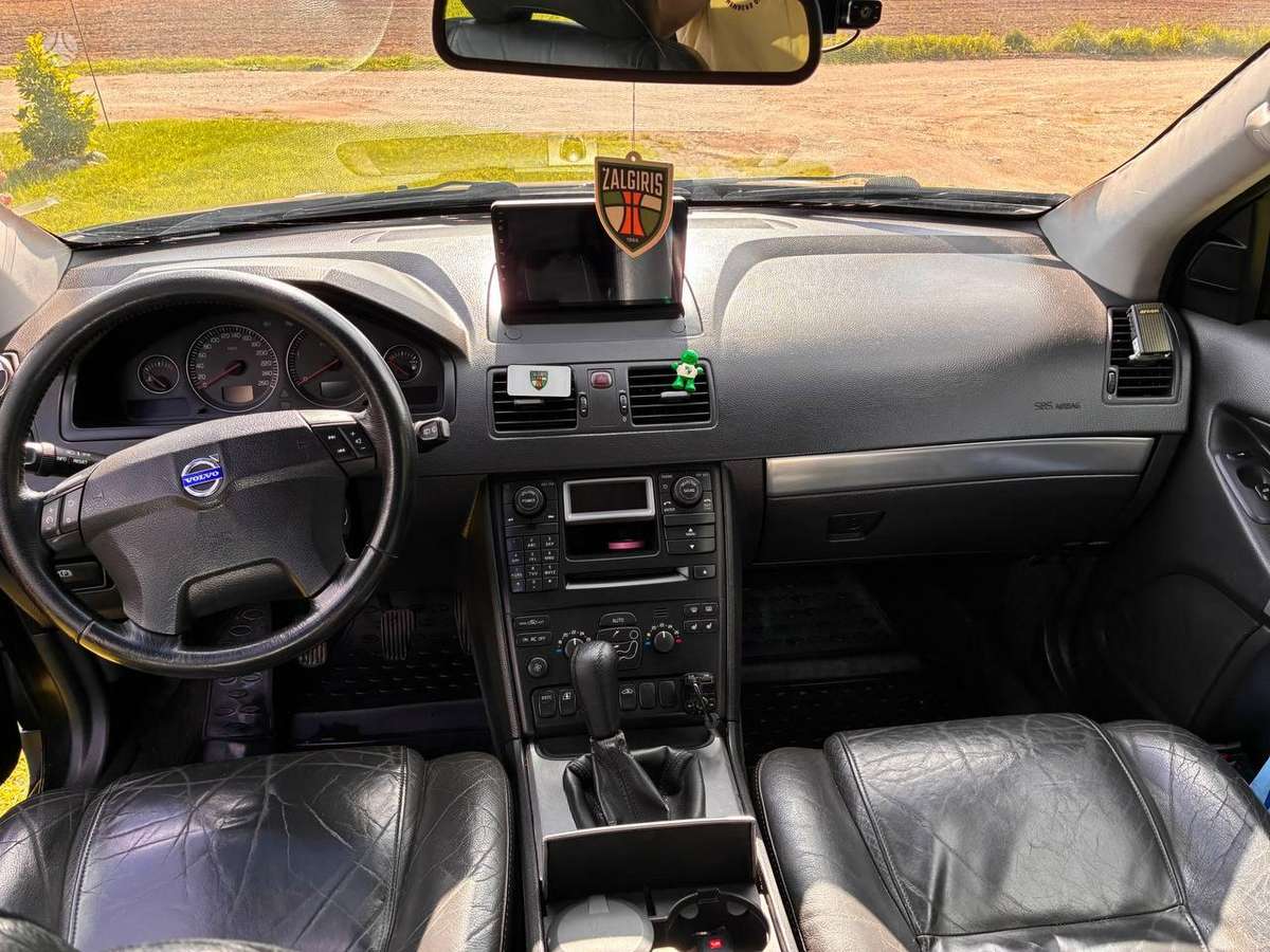 Volvo XC90 2004 — photo 5