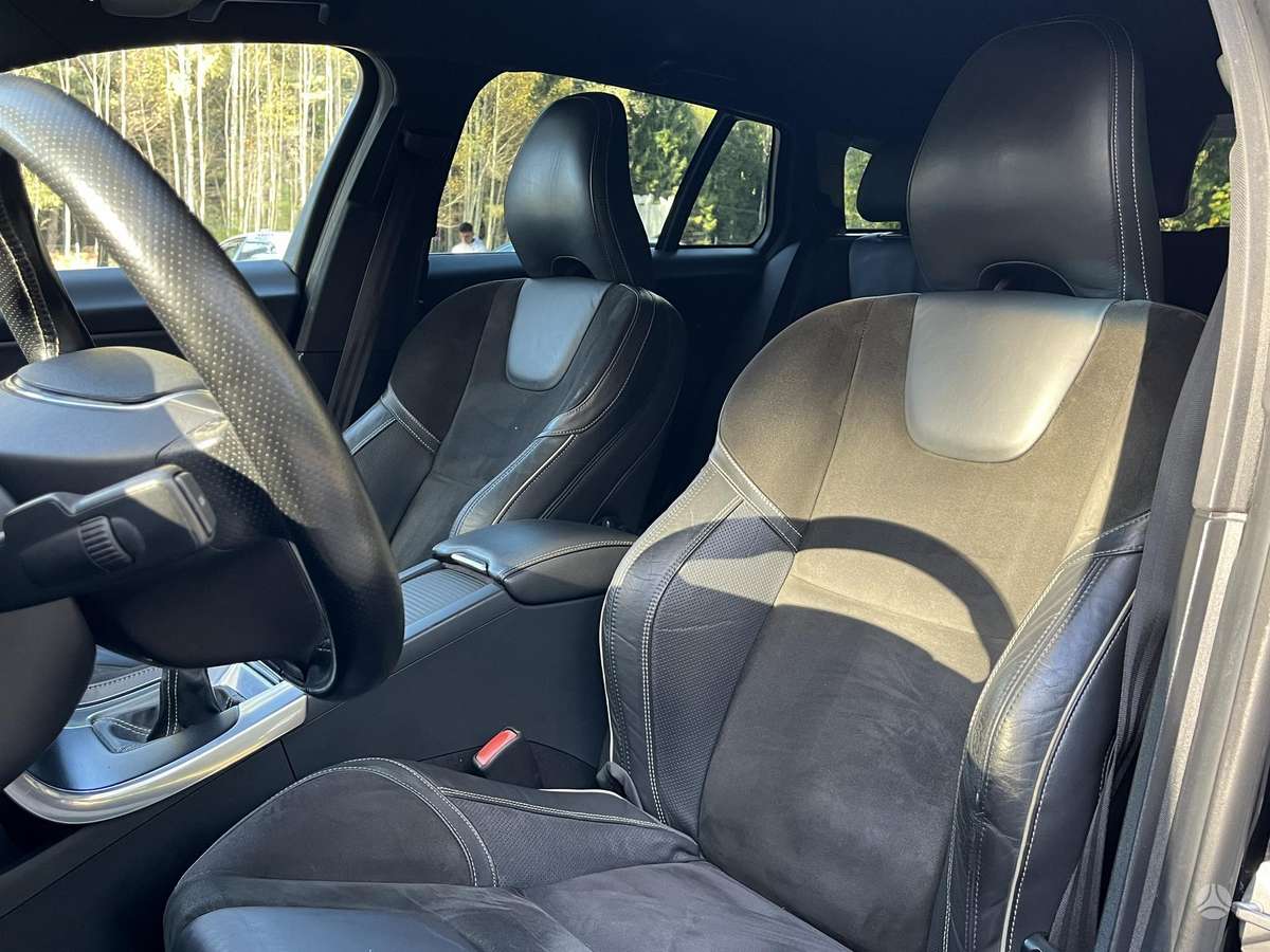 Volvo V60 2014 — photo 11
