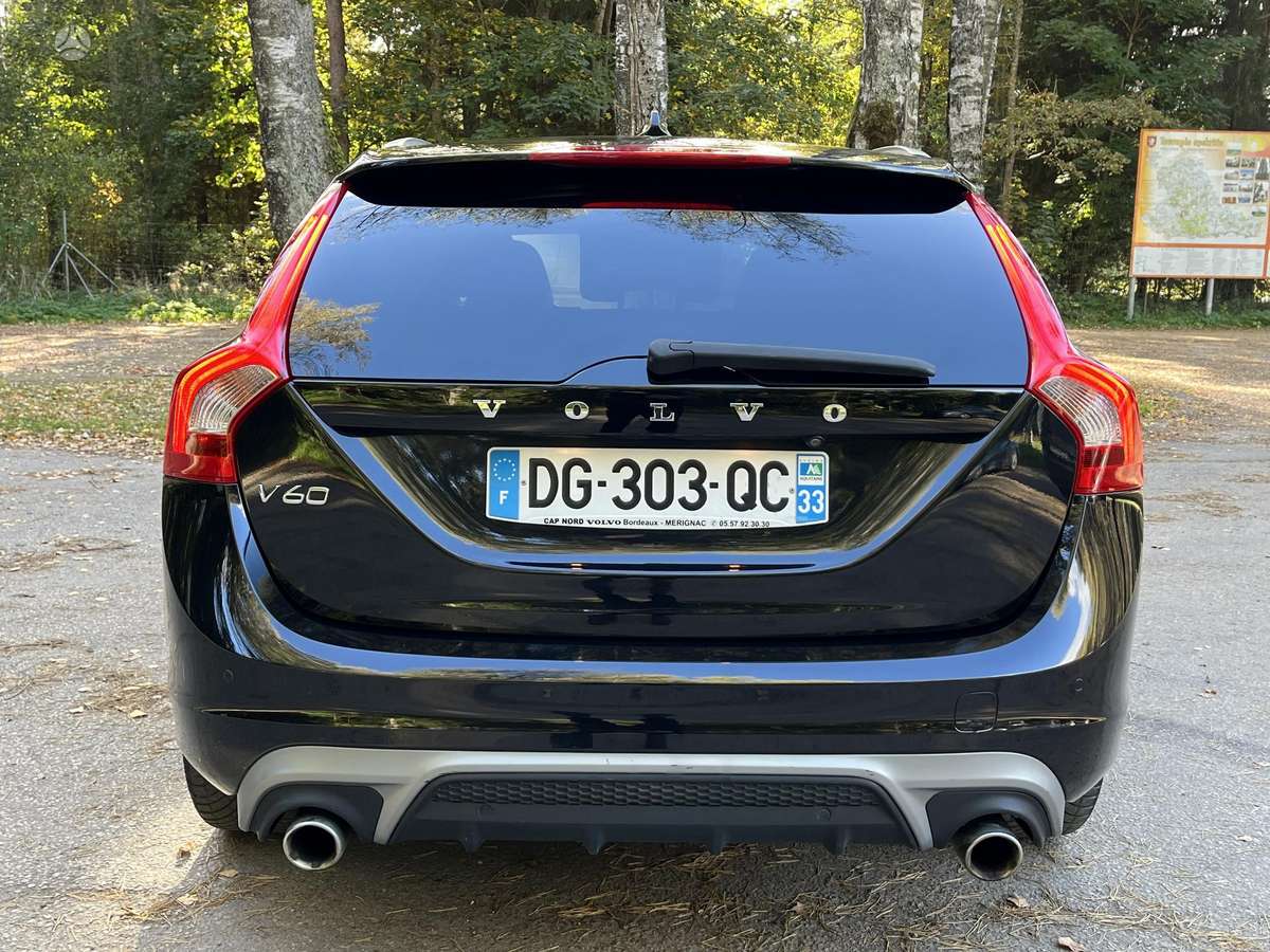 Volvo V60 2014 — photo 5