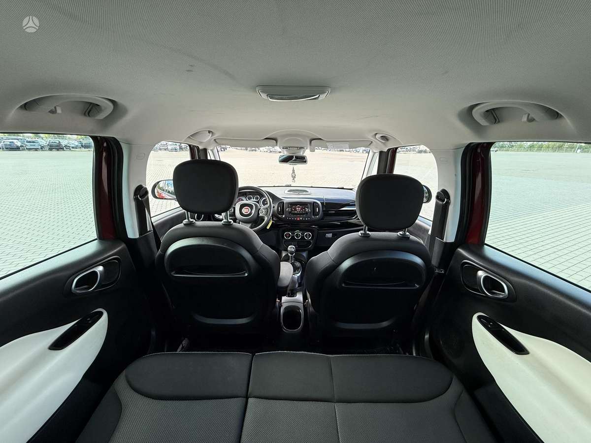 Fiat 500L 2015 — photo 30