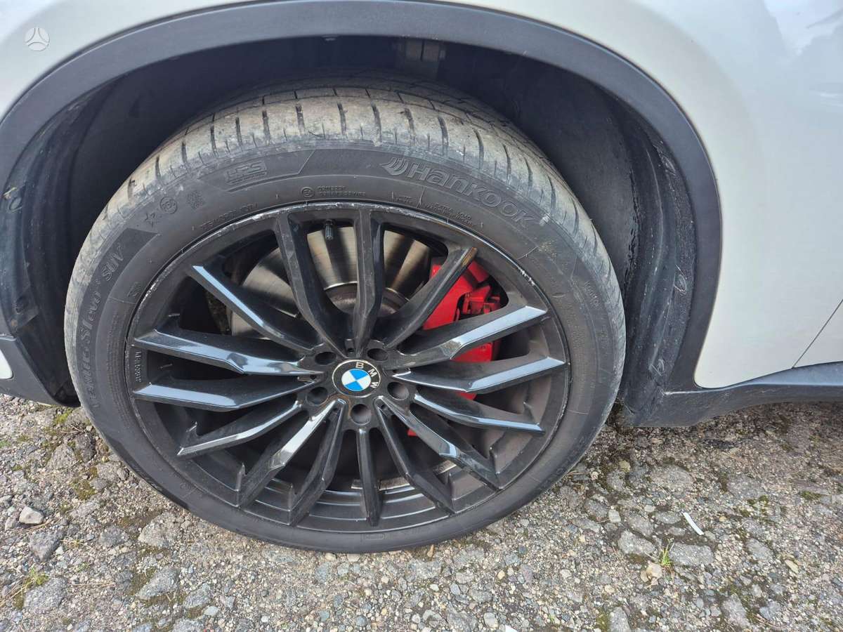 BMW X6 2010 — photo 15