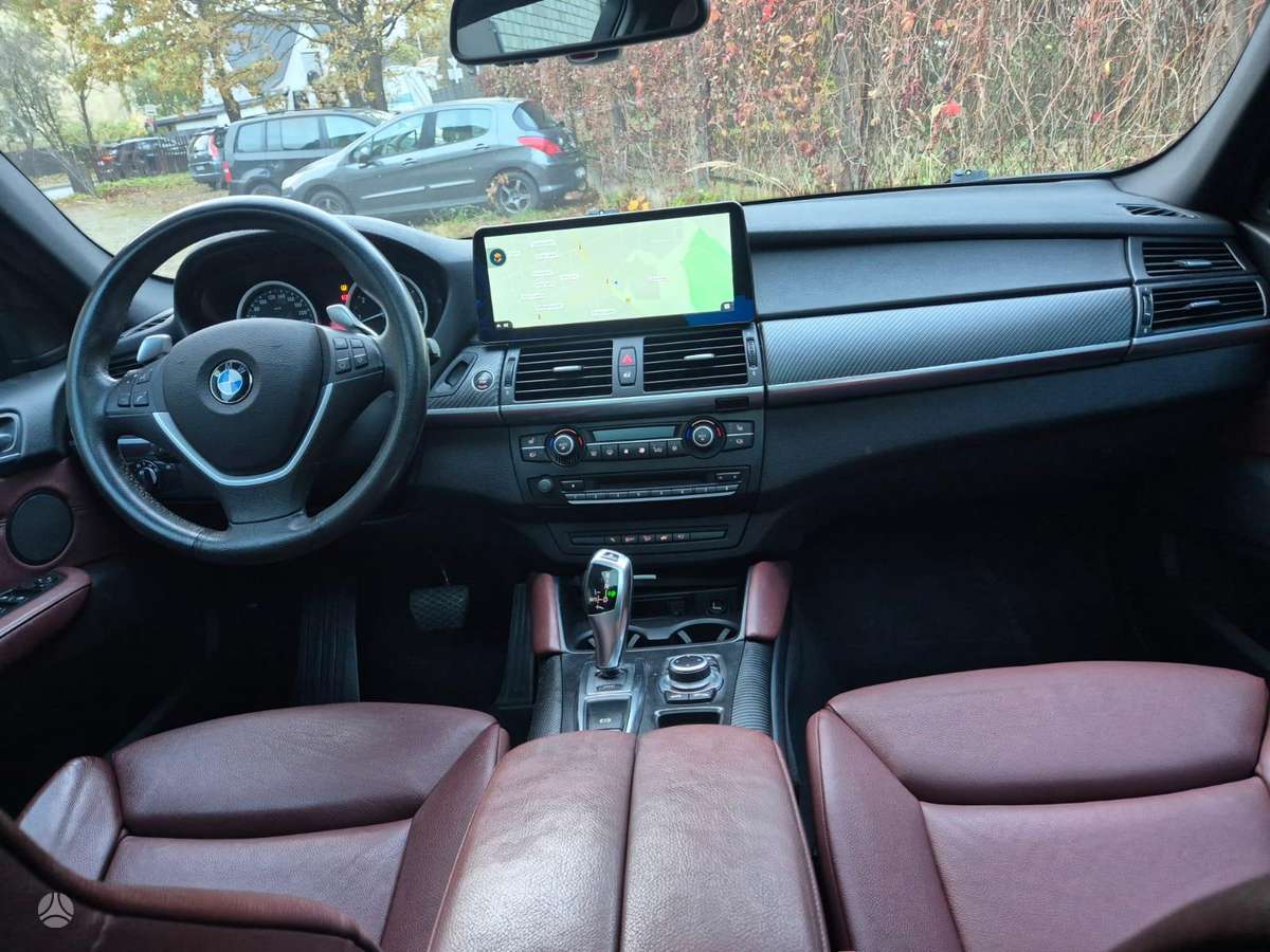 BMW X6 2010 — photo 5