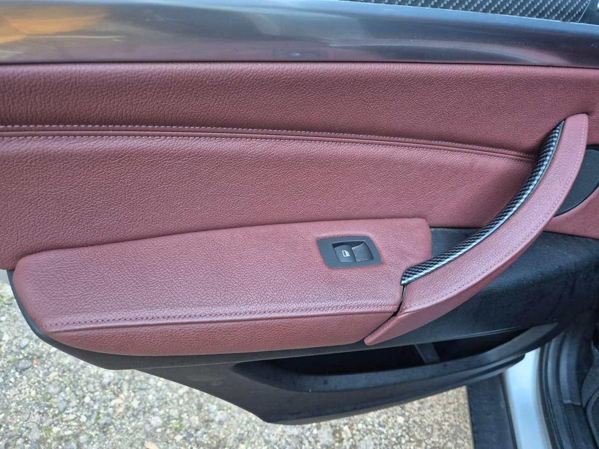 BMW X6 2010 — photo 7