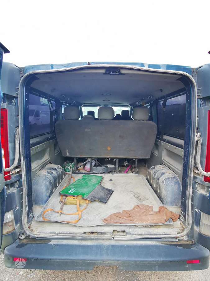 Renault Trafic 2007 — photo 17