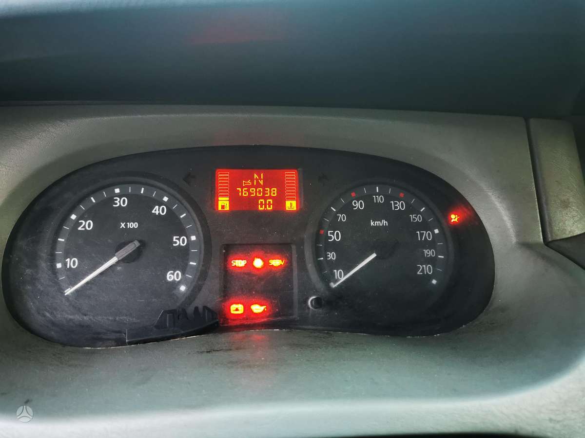Renault Trafic 2007 — photo 19