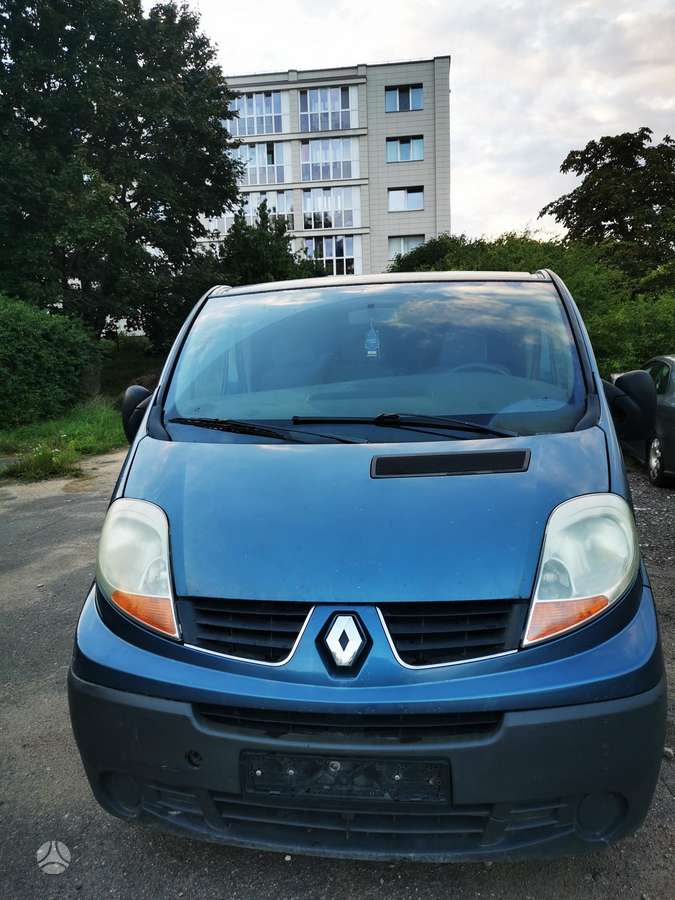 Renault Trafic 2007 — engine 2500 cm³, 145 HP (107kW)