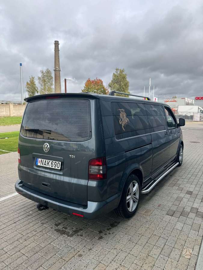 Volkswagen Transporter 2005 — photo 8