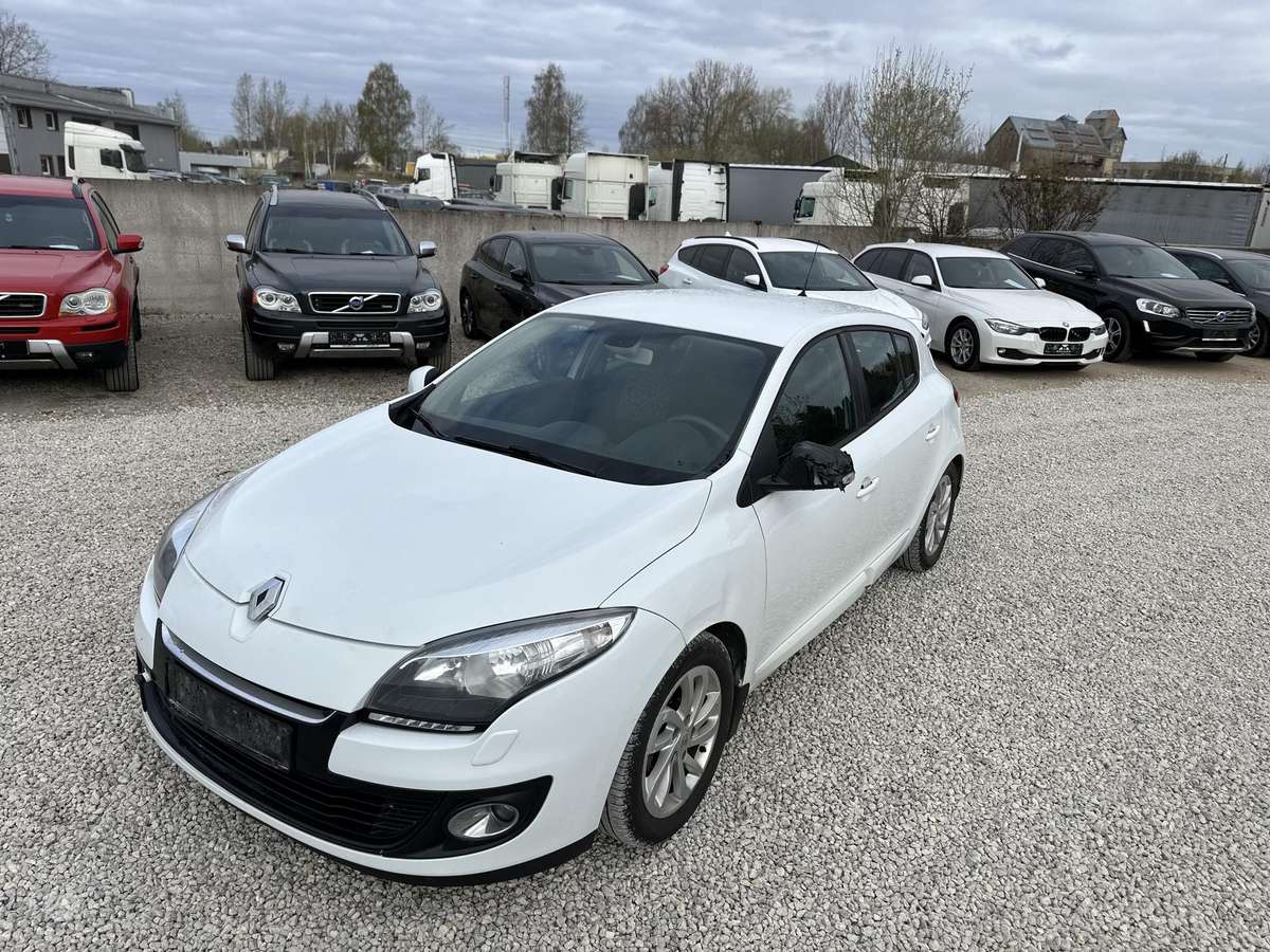 Renault Megane 2012 — photo 10