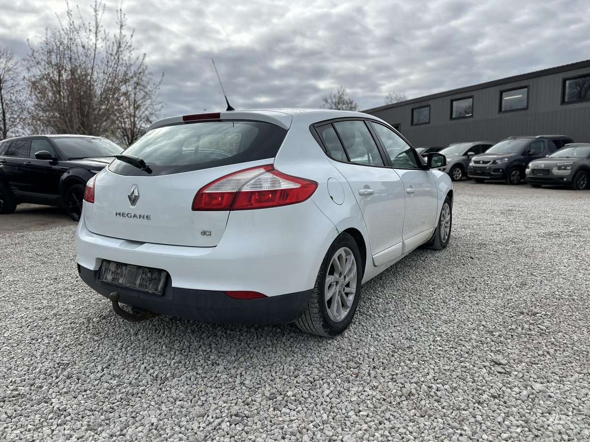 Renault Megane 2012 — photo 8