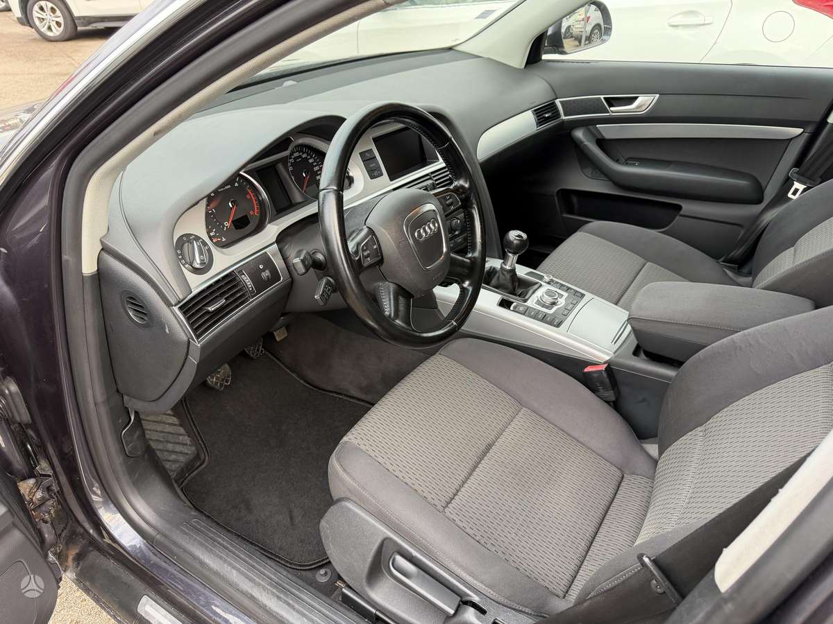 Audi A6 2009 — photo 10