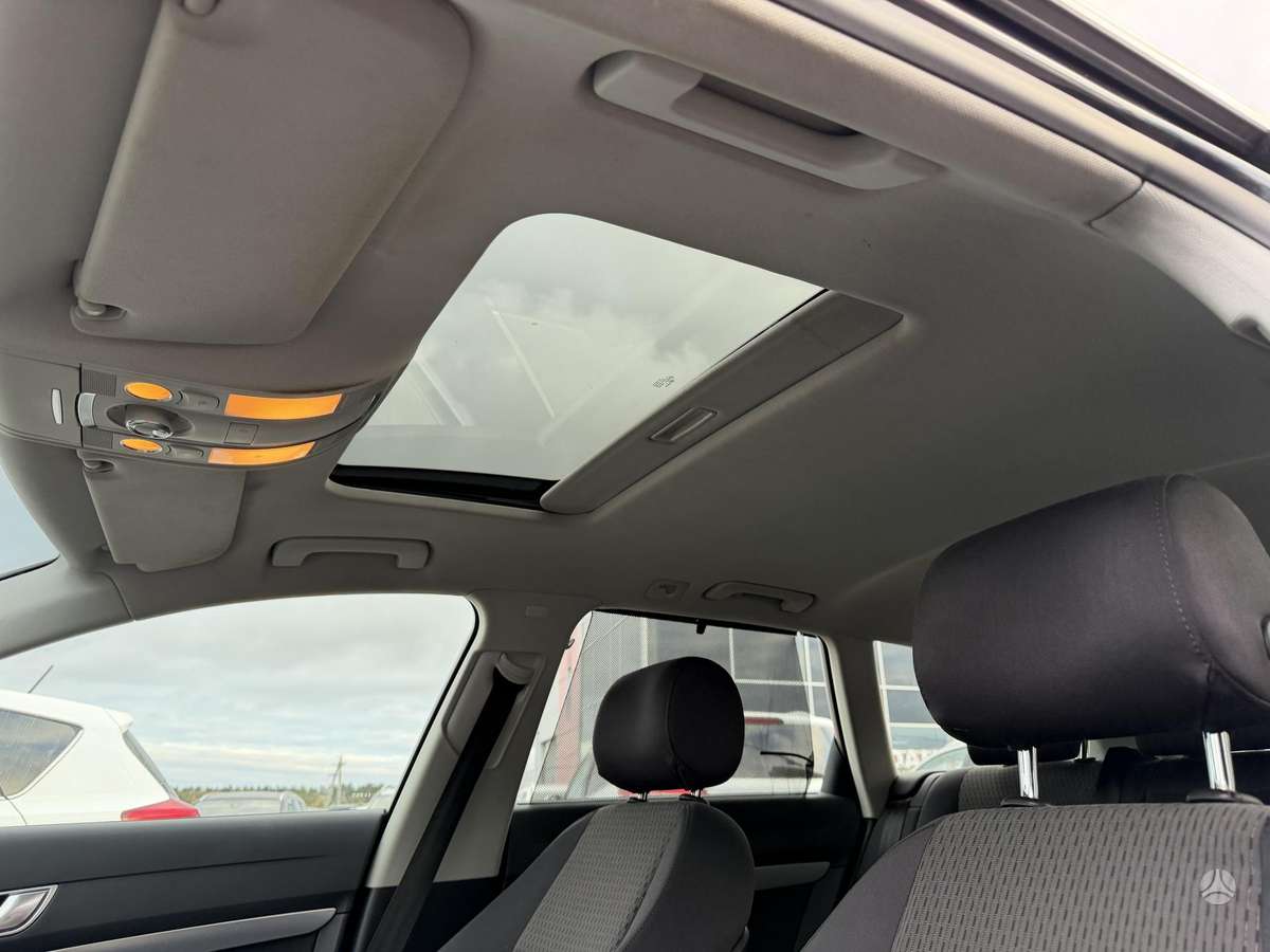 Audi A6 2009 — photo 12