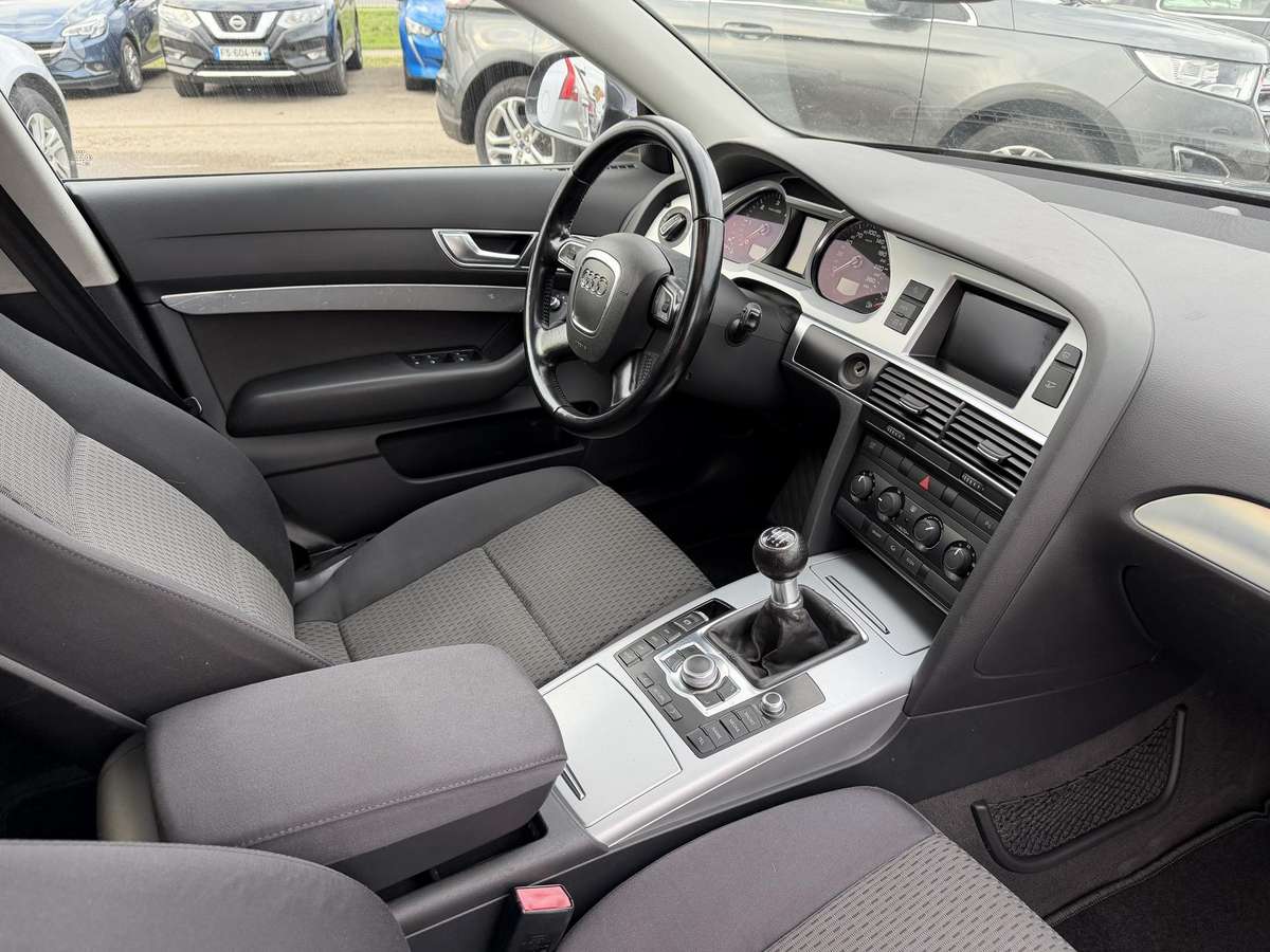 Audi A6 2009 — photo 16