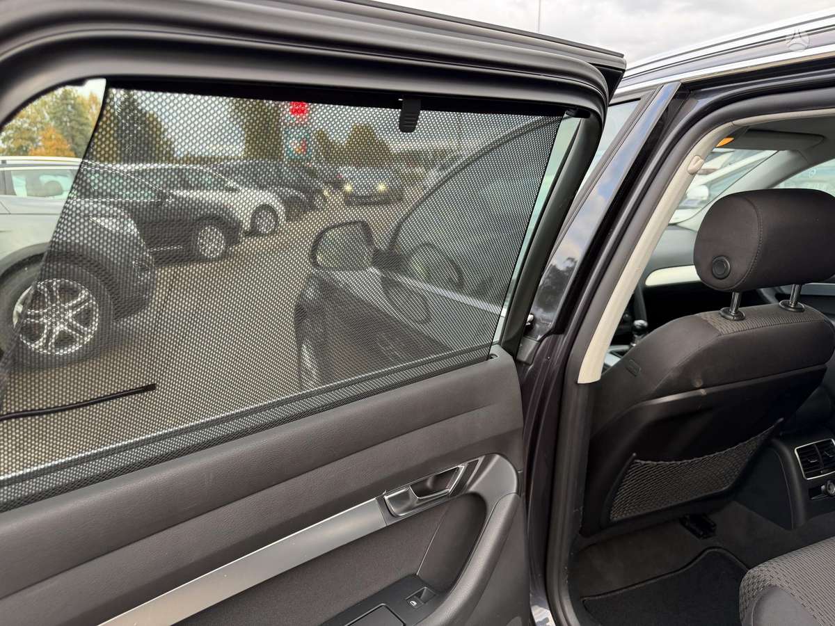 Audi A6 2009 — photo 18