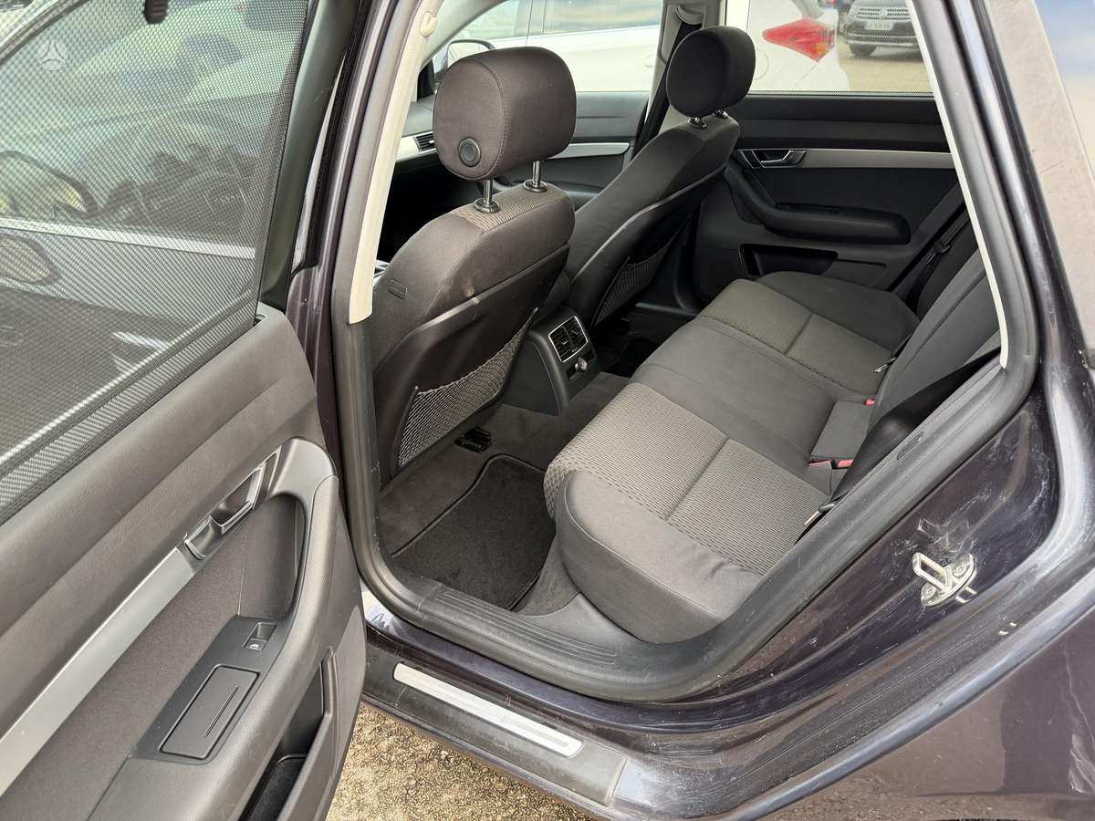 Audi A6 2009 — photo 19