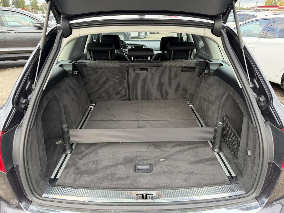 Audi A6 2009 — photo 20