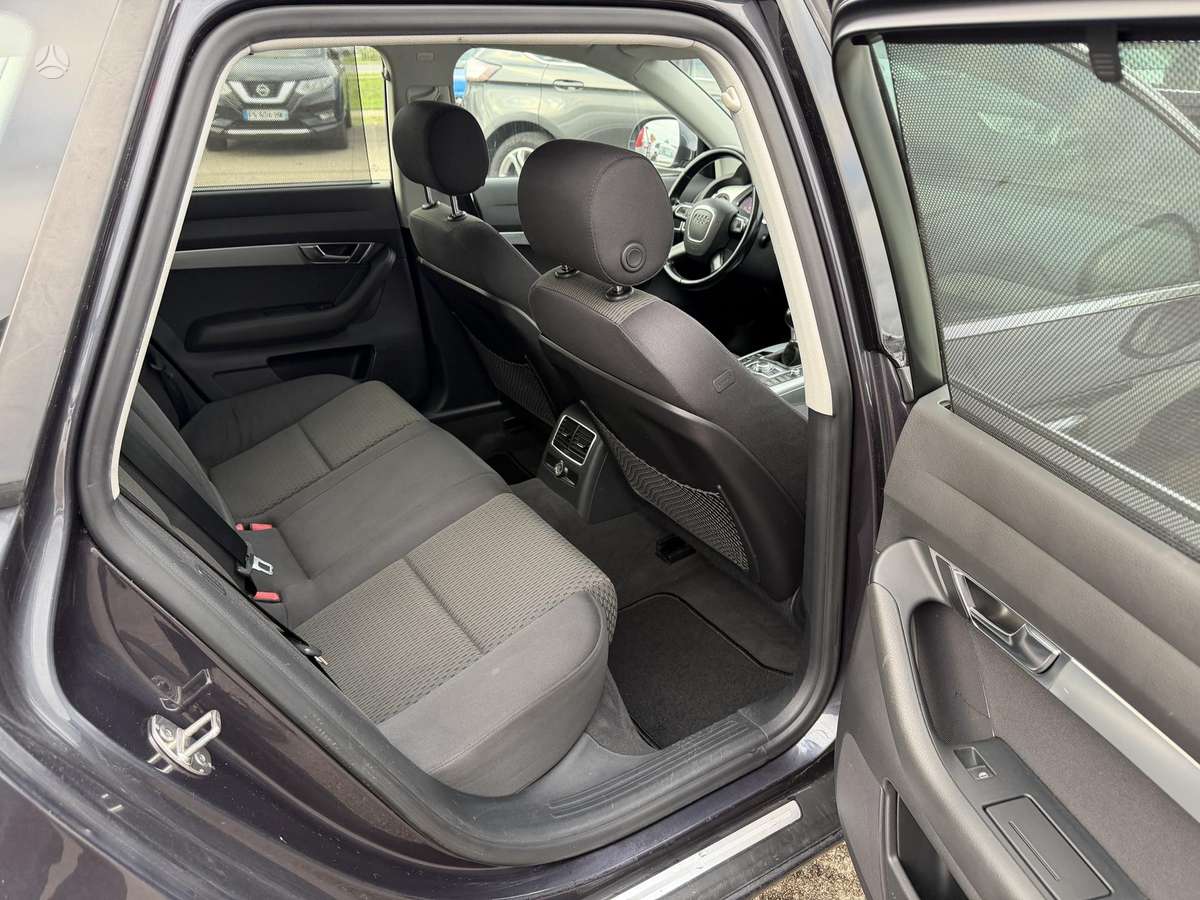 Audi A6 2009 — photo 21