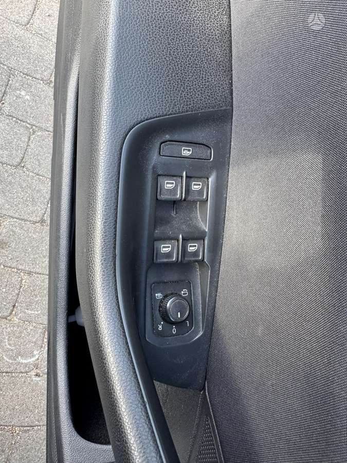 Volkswagen Passat 2015 — photo 11