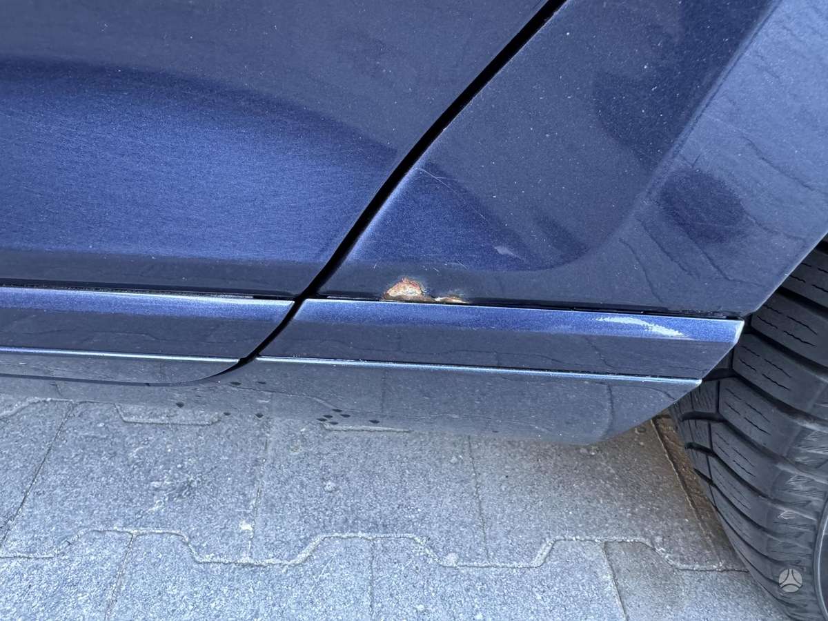 Volkswagen Passat 2015 — photo 17