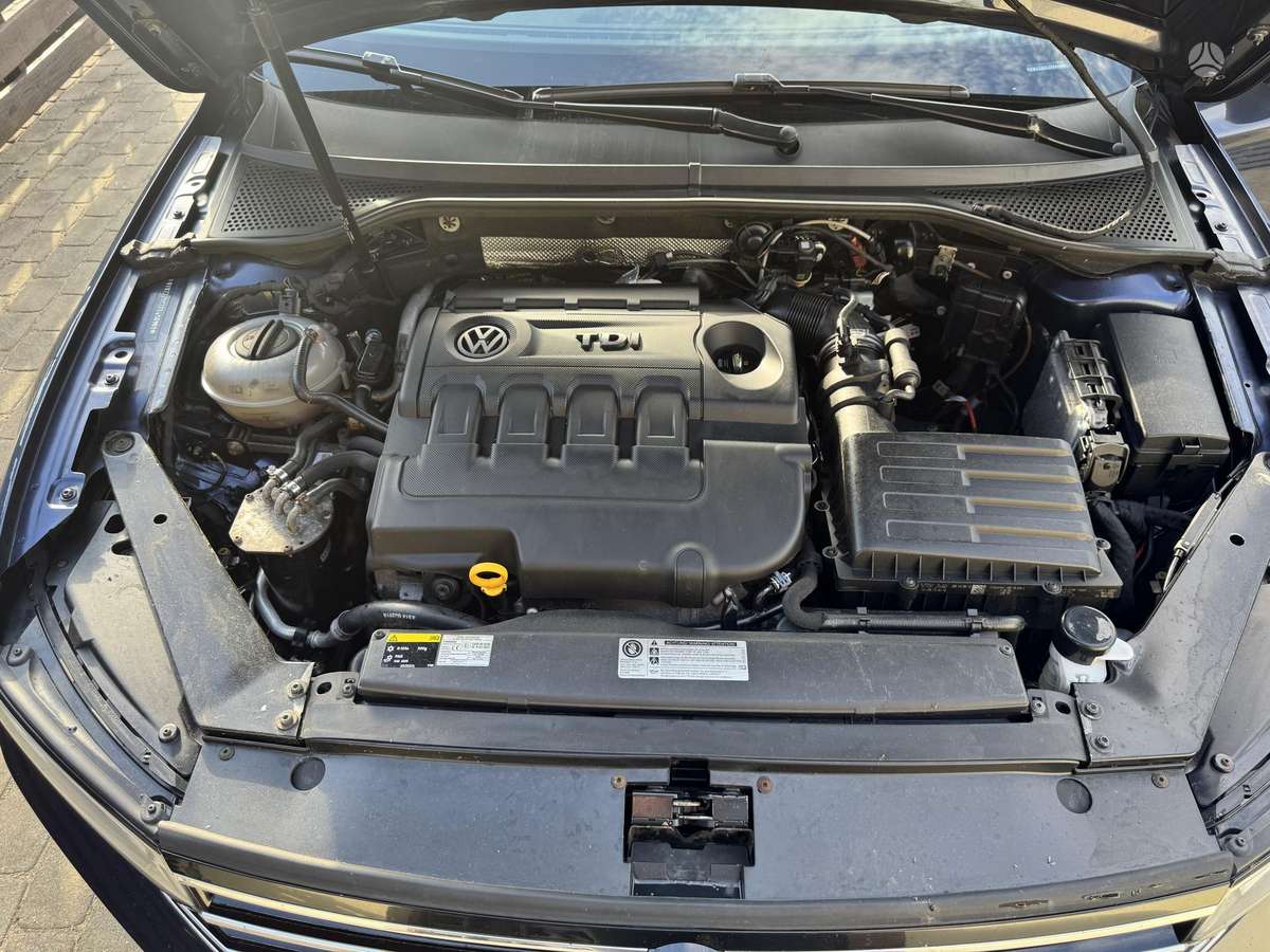 Volkswagen Passat 2015 — photo 21