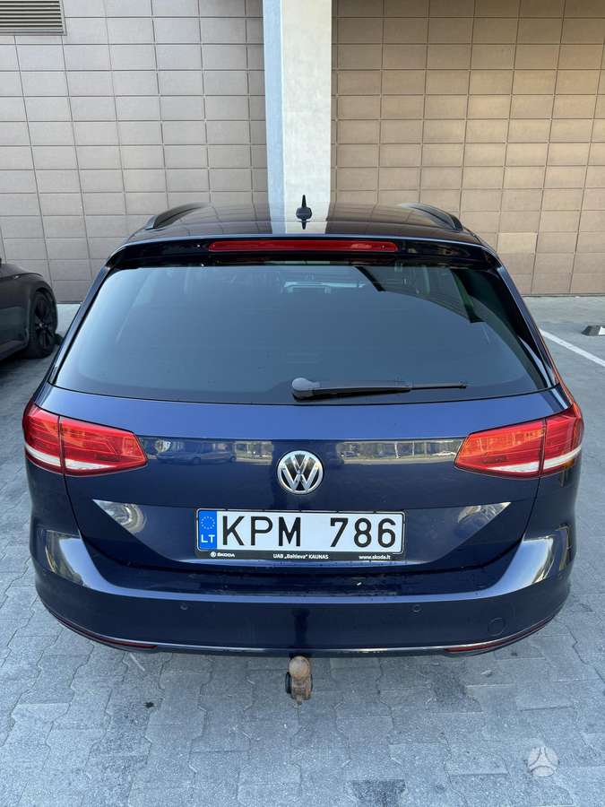 Volkswagen Passat 2015 — interior