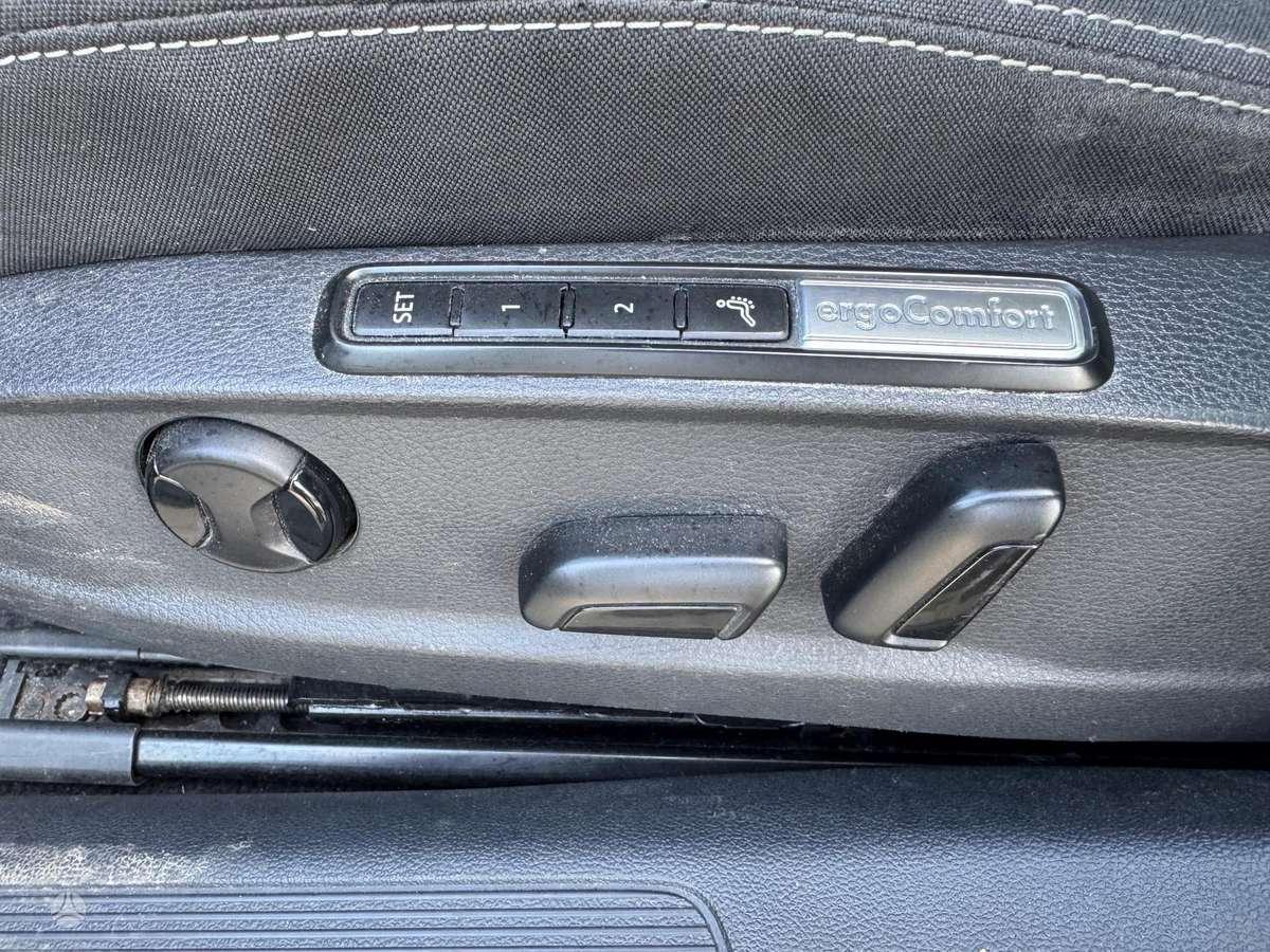 Volkswagen Passat 2015 — photo 9
