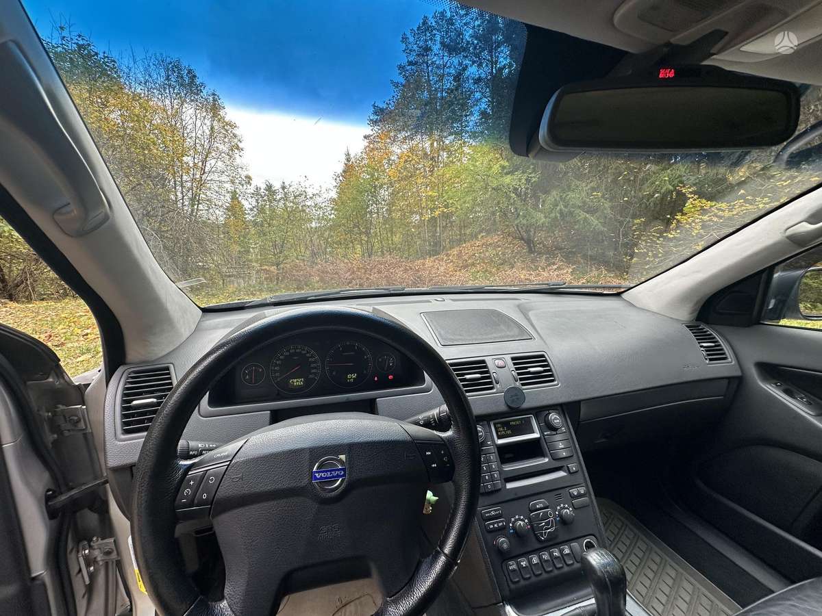 Volvo XC90 2005 — photo 9