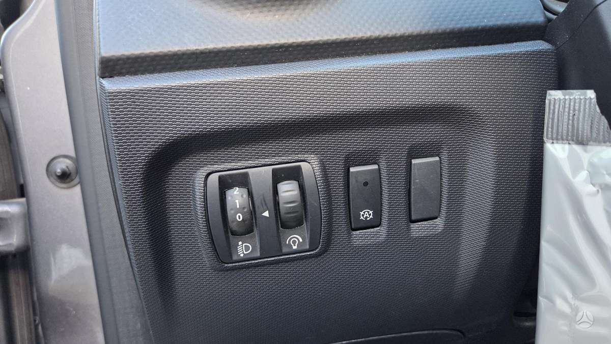 Renault Captur 2015 — фото 17