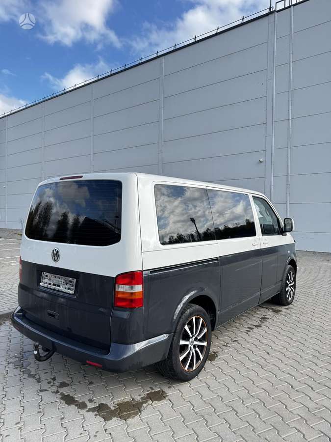 Volkswagen Transporter 2008 — engine 2500 cm³